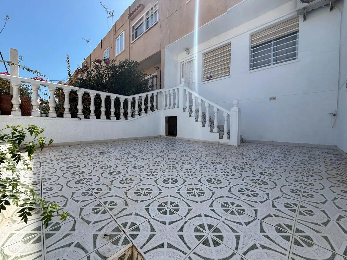 Terrasse von Haus oder Chalet zur Miete in Santa Pola mit Klimaanlage, Heizung und Privatgarten