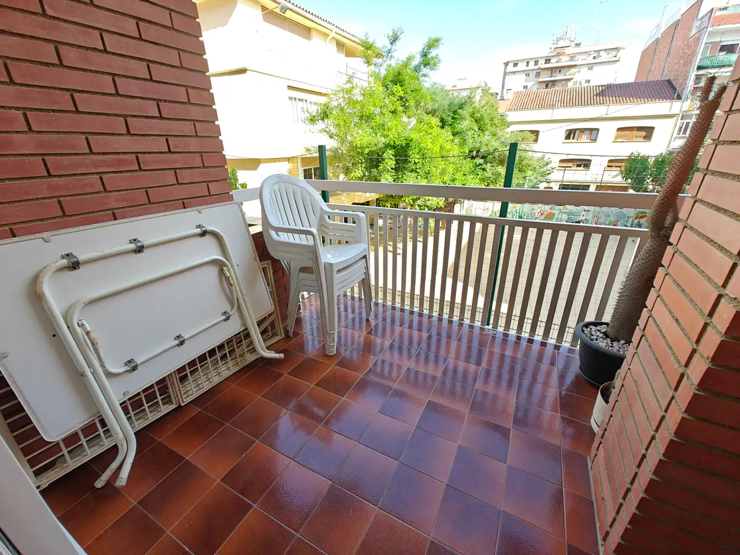 Flat with terrace for sale in Carrer d'Enric Granados 68