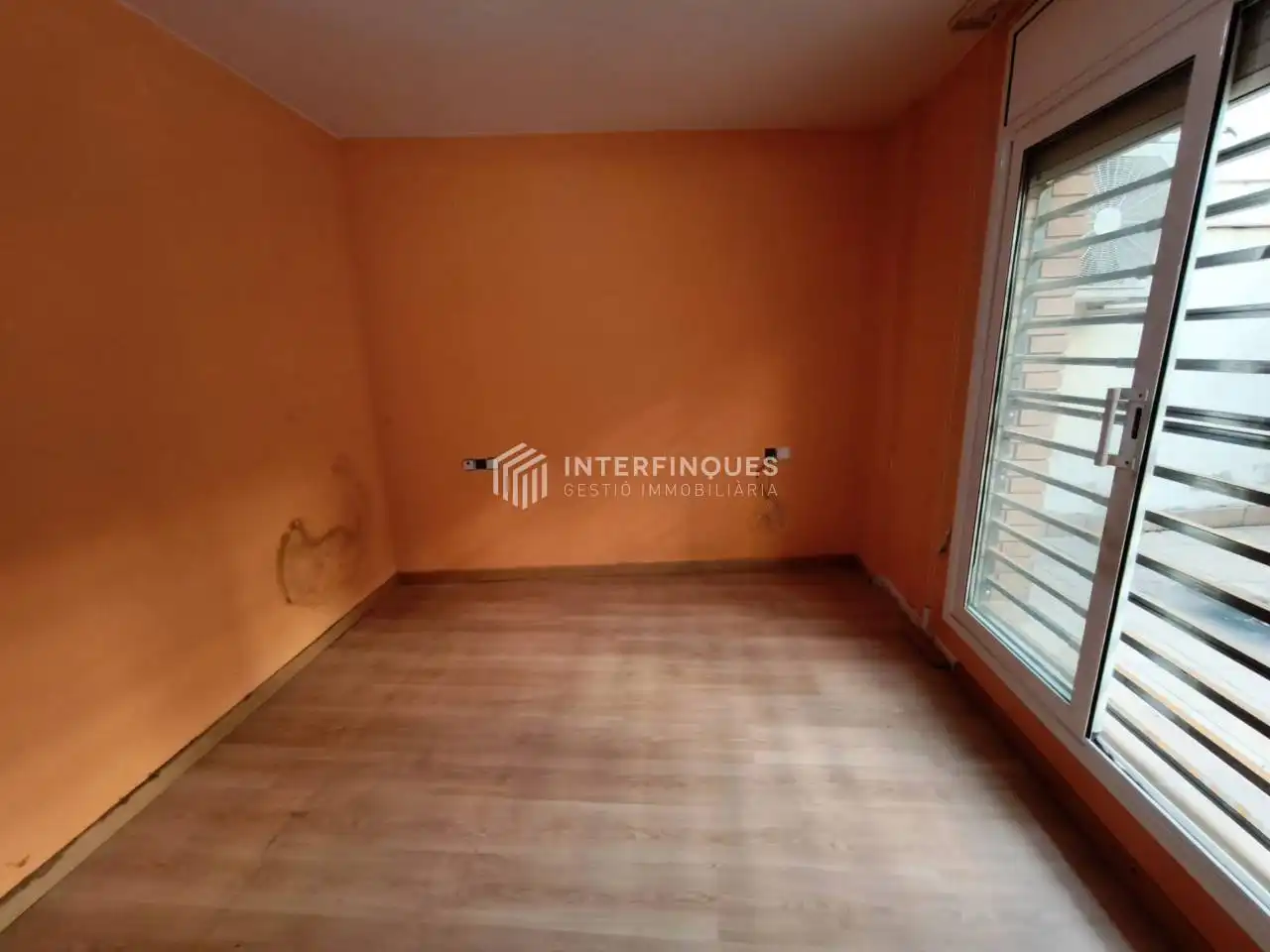 Habitación de Dúplex en venta en Badalona con Calefacción, Parquet y Terraza
