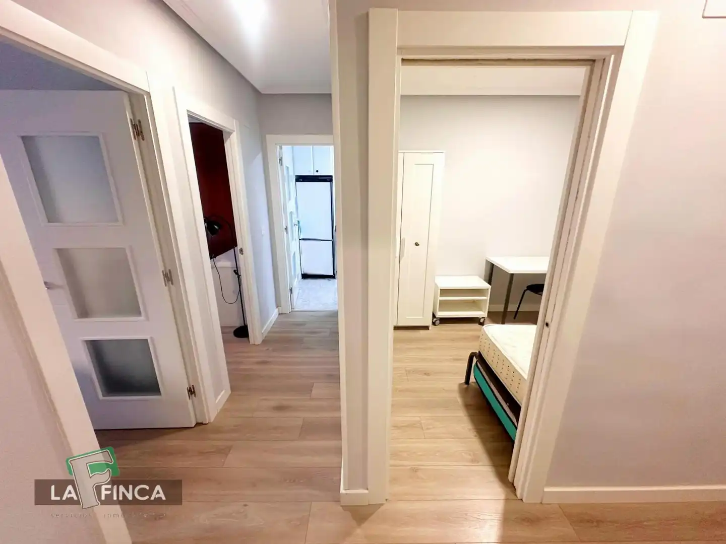 Piso en venta en Oviedo  con Calefacción y Trastero
