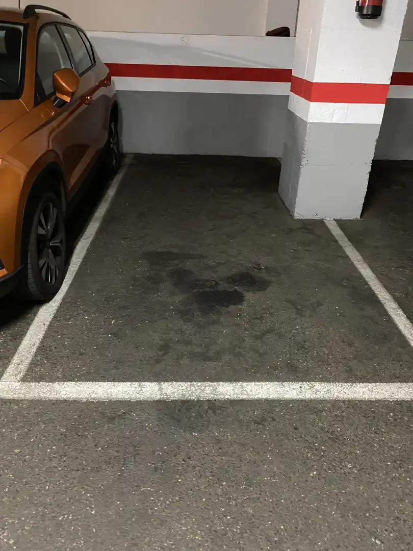 Parcheggio in vendita a Constitucio