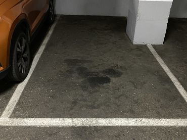 Parcheggio in vendita a Constitucio