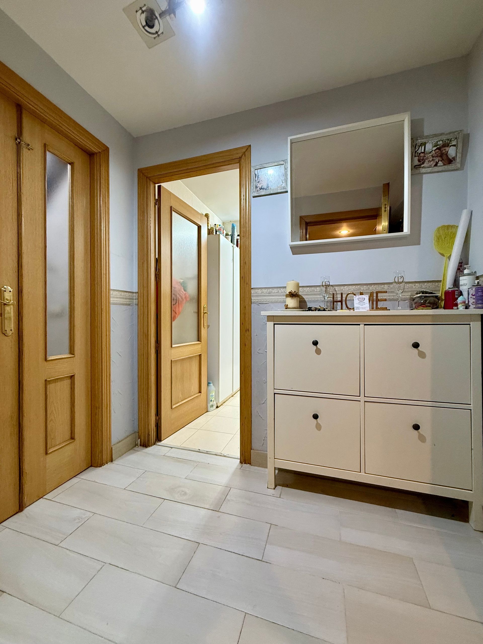 Bathroom of Flat for sale in Casarrubios del Monte  with Air Conditioner, Terrace and Storage room