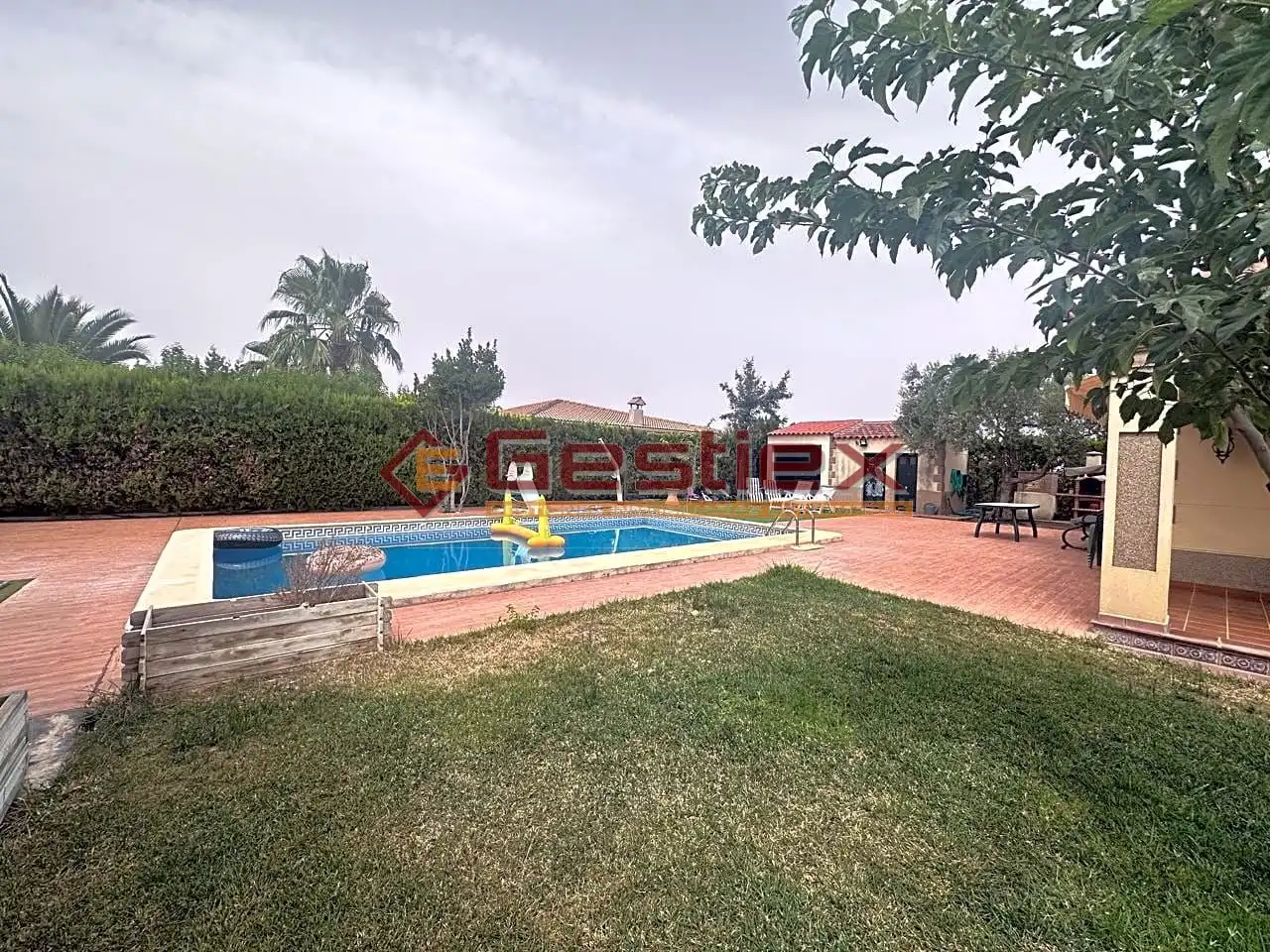 Houses for sale in Lobón, Almendralejo