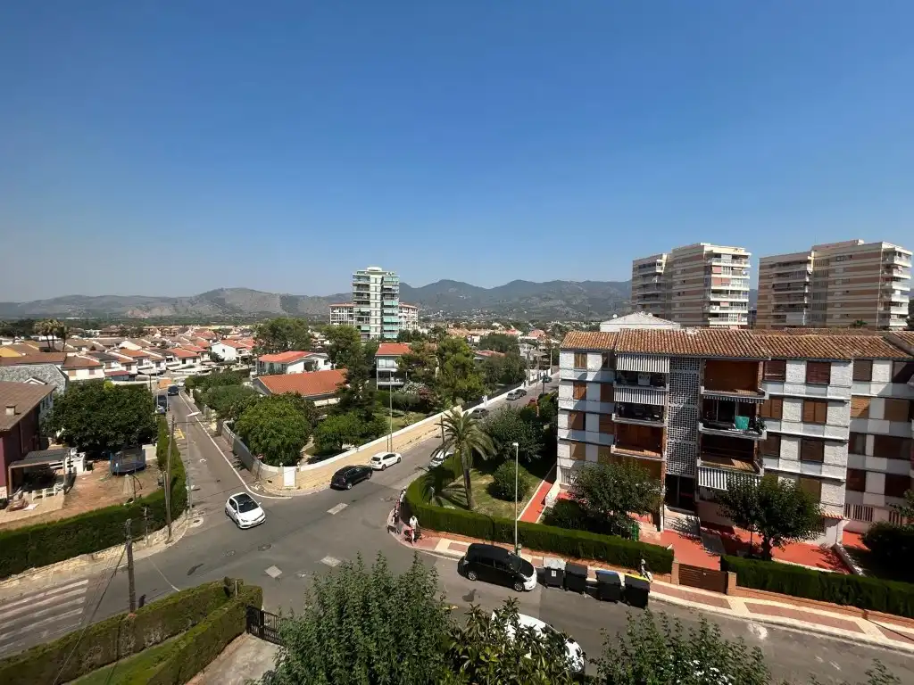 Piso con ascensor en venta en Calle Apostol Santiago, imagen 24