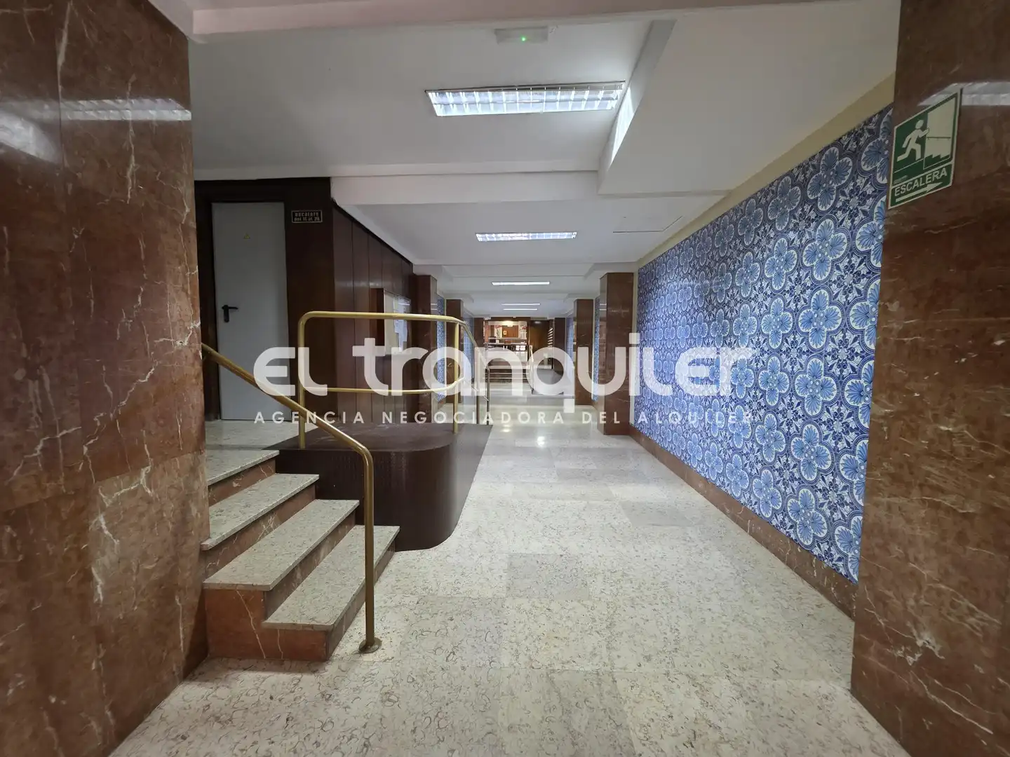 Flat for rent in Madrid  with Air Conditioner, Parquet flooring and Terrace