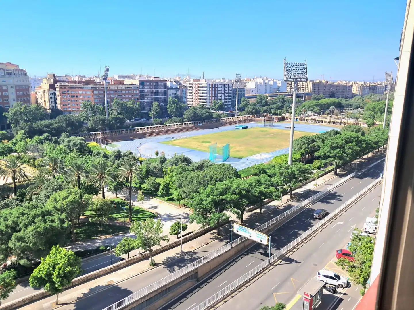 Vista exterior de Pis de lloguer en Valencia amb Aire condicionat, Calefacció i Jardí privat