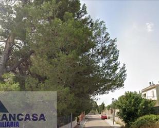 Vista exterior de Casa o xalet en venda en La Bisbal del Penedès amb Piscina