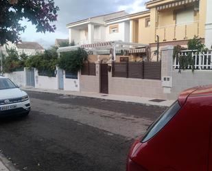 Exterior view of Single-family semi-detached for sale in Linares  with Air Conditioner, Oven and Washing machine