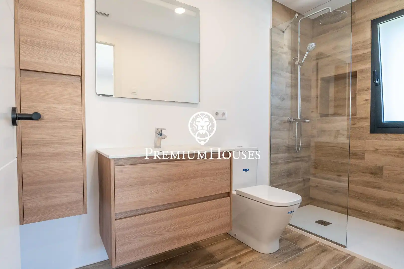 Baño de Casa o chalet en venta en El Vendrell con Aire acondicionado, Calefacción y Jardín privado