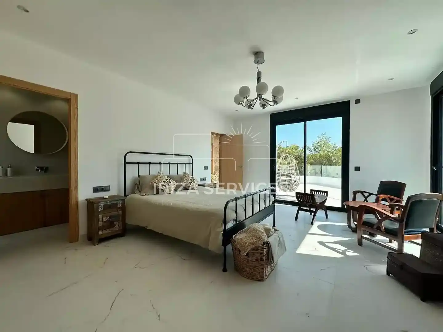 Habitación de Casa o chalet de alquiler en Santa Eulària des Riu con Aire acondicionado, Jardín privado y Piscina