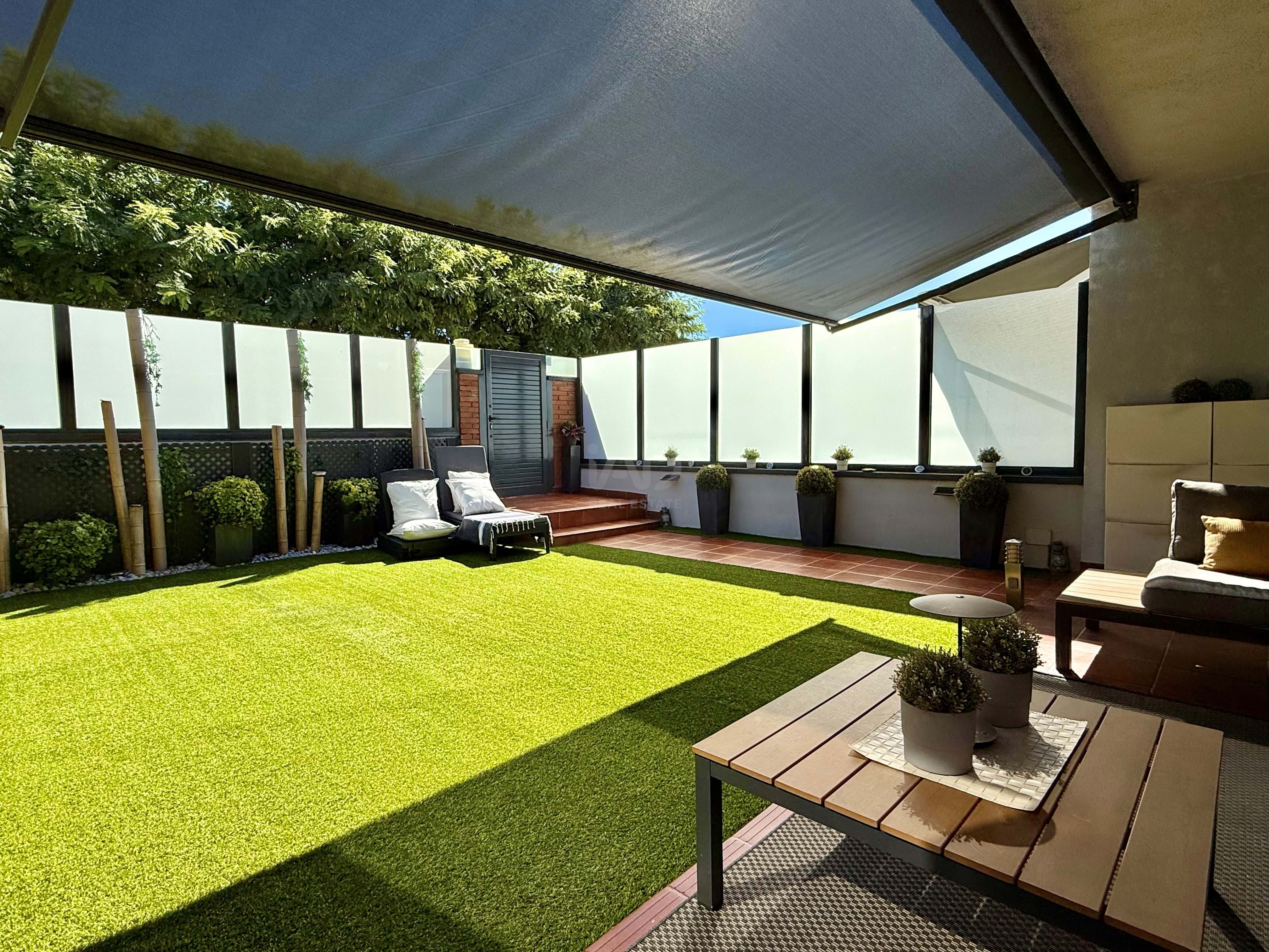 Terrace of Single-family semi-detached for sale in Sant Vicenç de Montalt  with Air Conditioner, Heating and Terrace