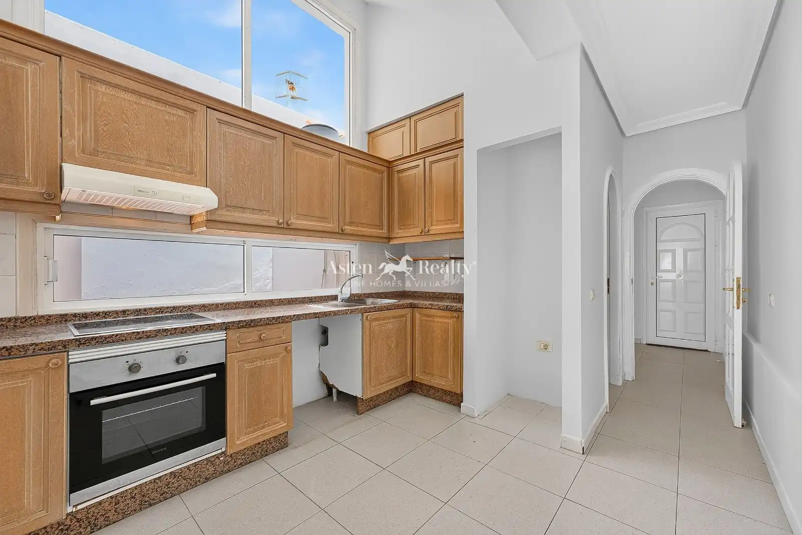 Cocina de Piso en venta en San Miguel de Abona con Terraza, Piscina y Piscina comunitaria