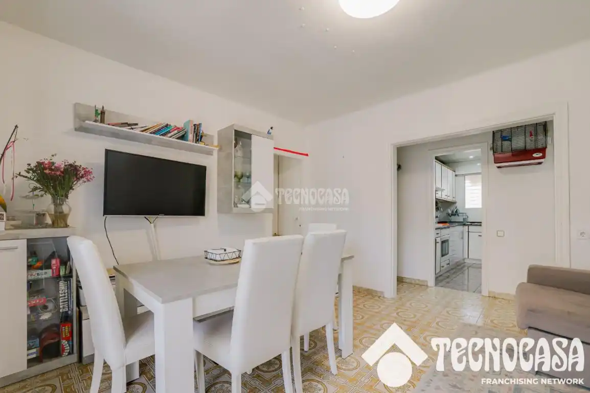 Kitchen of Flat for sale in Viladecans  with Balcony