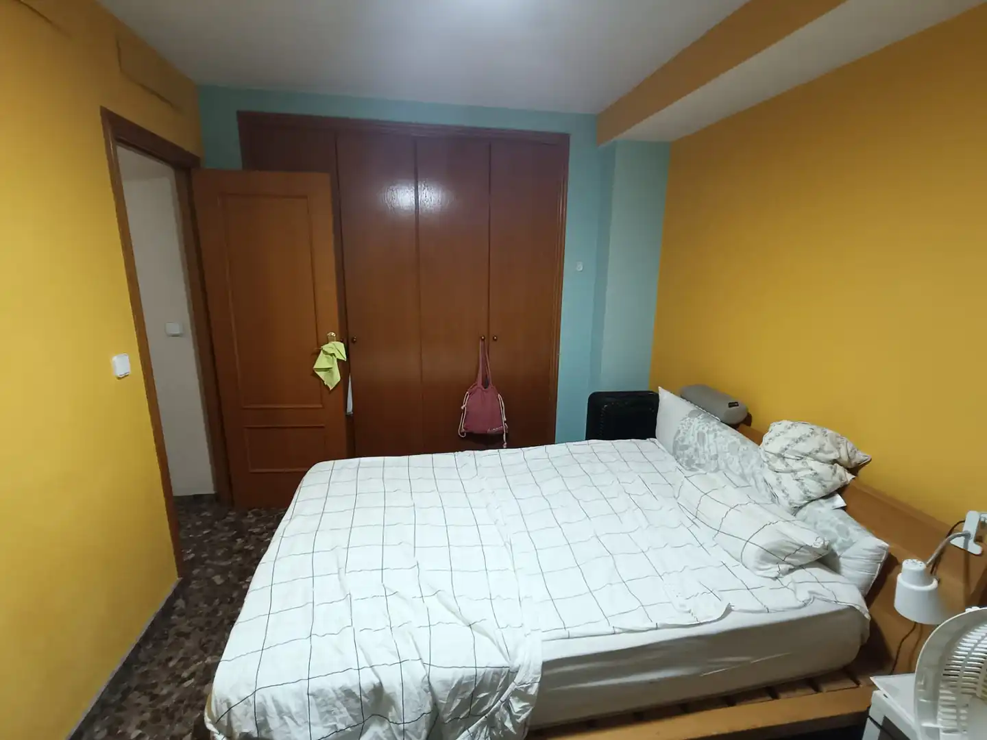 Schlafzimmer von Dachboden zum Verkauf in Valencia mit Klimaanlage, Terrasse und Möbliert