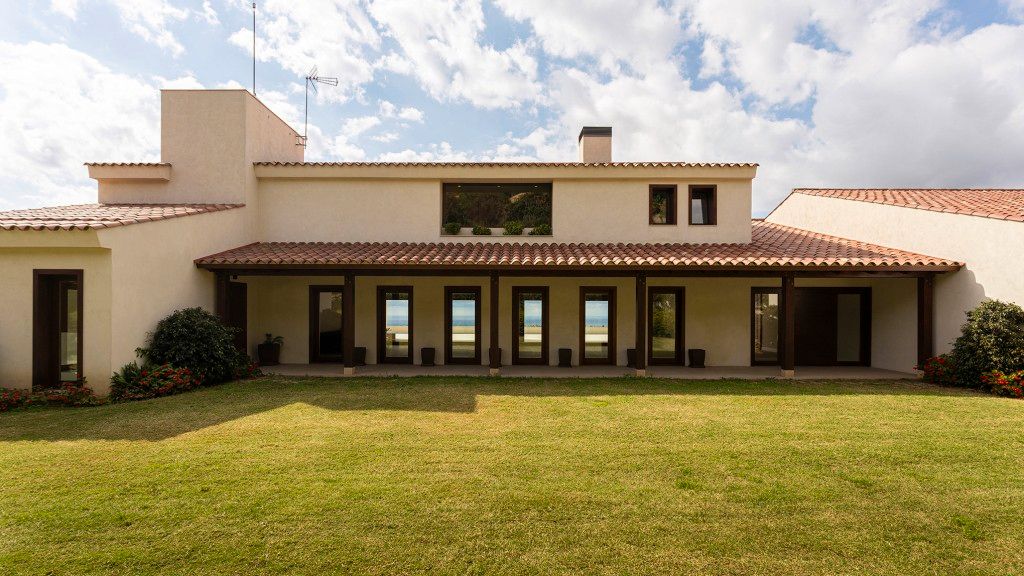 Vista exterior de Casa o xalet en venda en Sant Andreu de Llavaneres amb Calefacció, Jardí privat i Terrassa