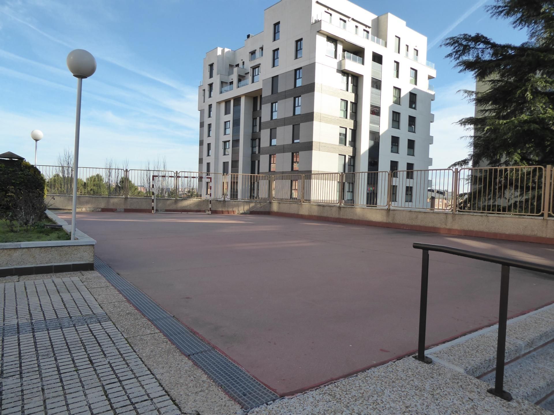 Terrace of Apartment for sale in Valladolid Capital  with Heating, Terrace and Community pool