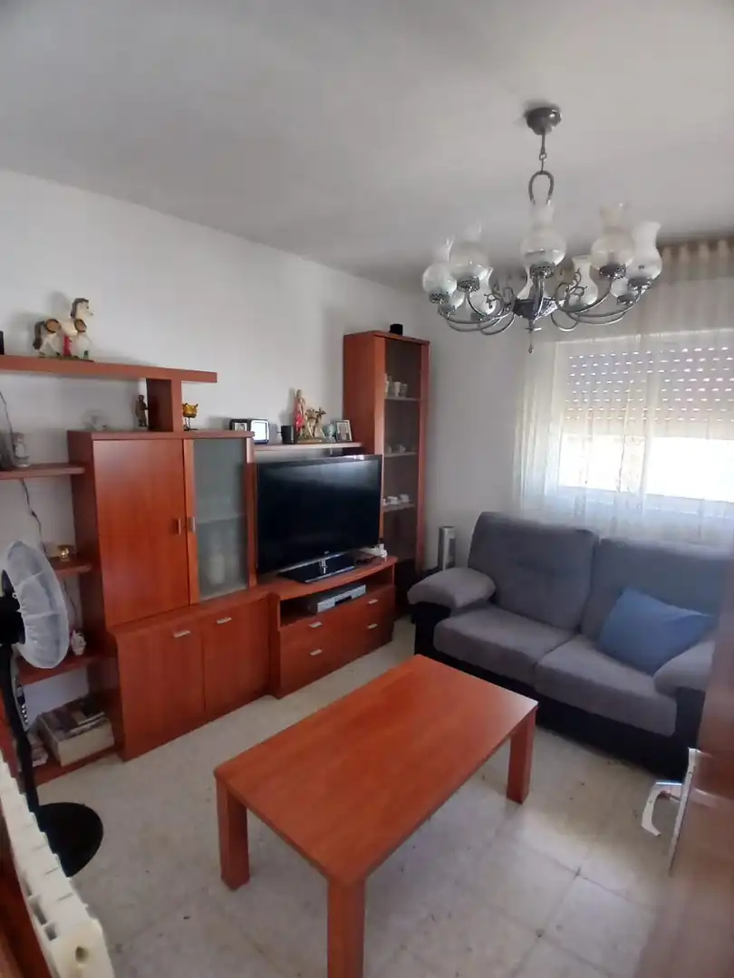 Living room of Houses for sale in Cespedosa de Tormes  with Heating, Furnished and Washing machine