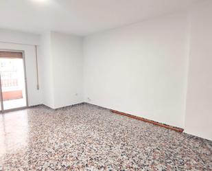 Flat to rent in Gandia  with Balcony