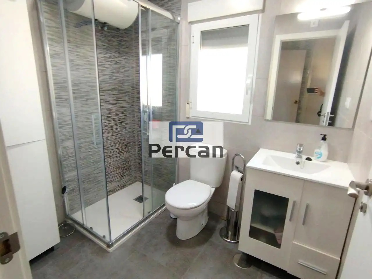 Bathroom of Houses for sale in El Campello  with Air Conditioner, Terrace and Furnished