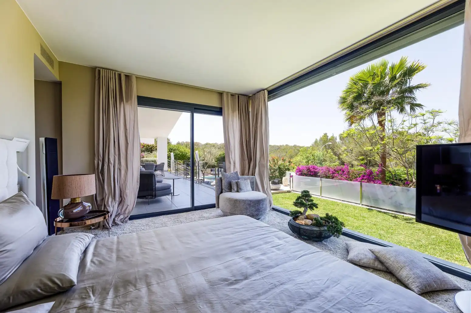 Dormitori de Casa o xalet en venda en Calvià amb Aire condicionat, Calefacció i Parquet