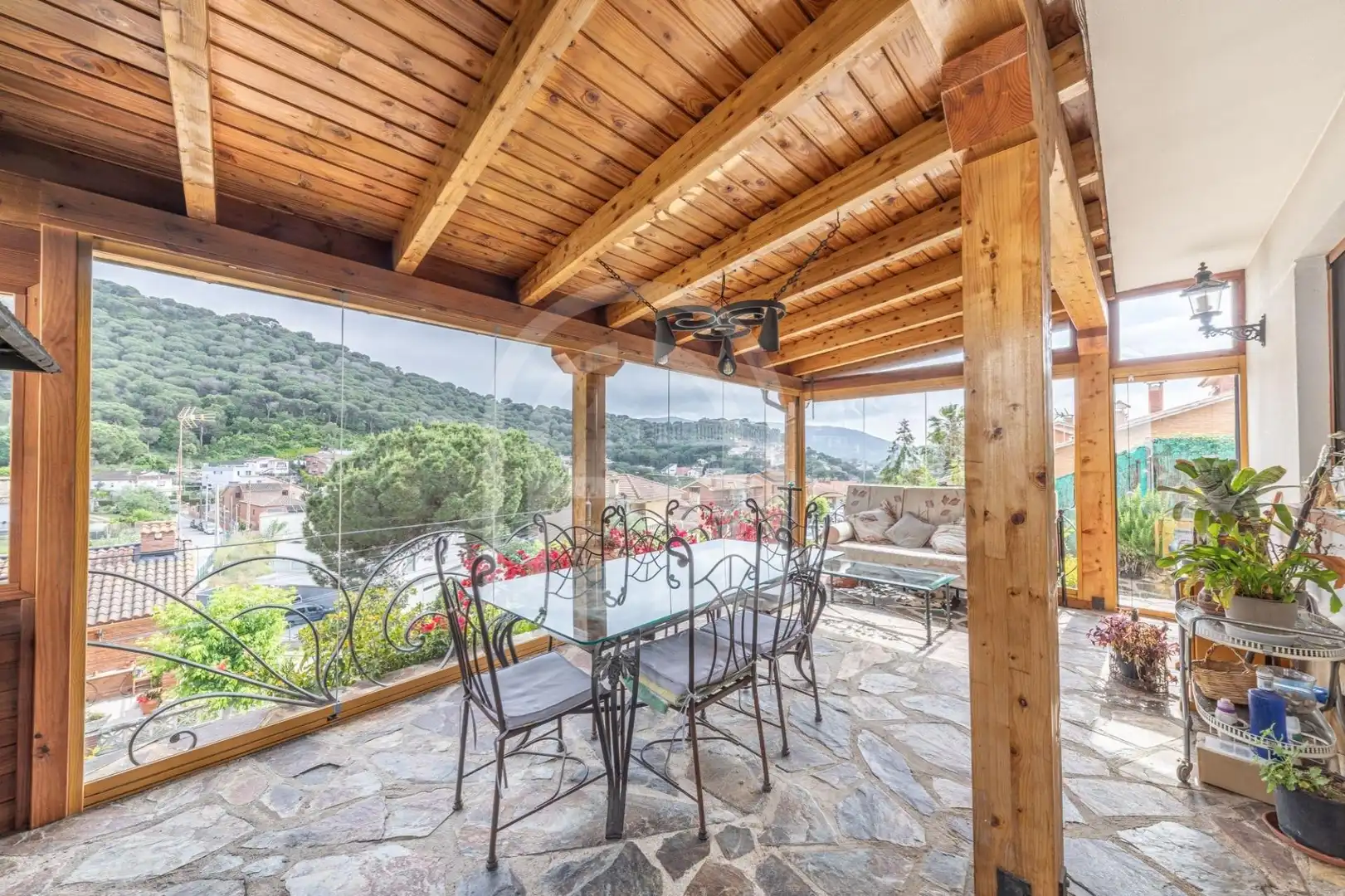 Casa en venta en Sant Fost de Campsentelles, imagen 2