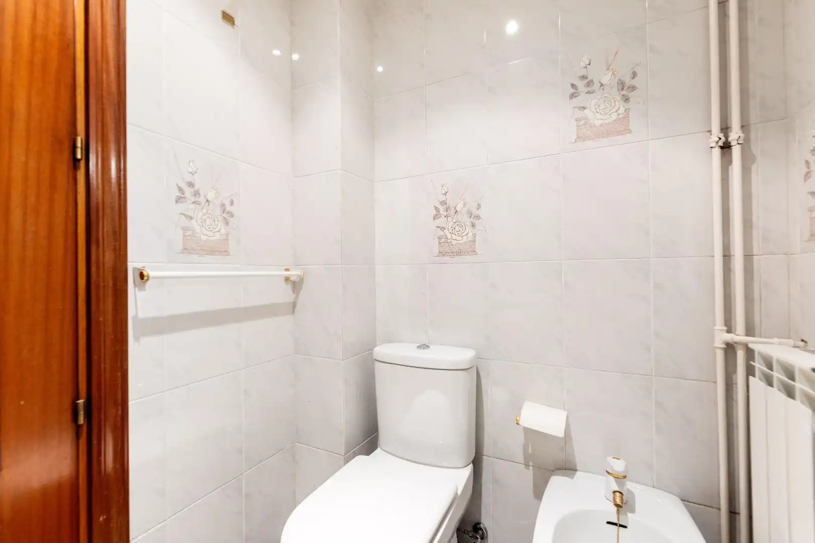 Baño de Piso en venta en Madrid con Calefacción, Parquet y Alarma