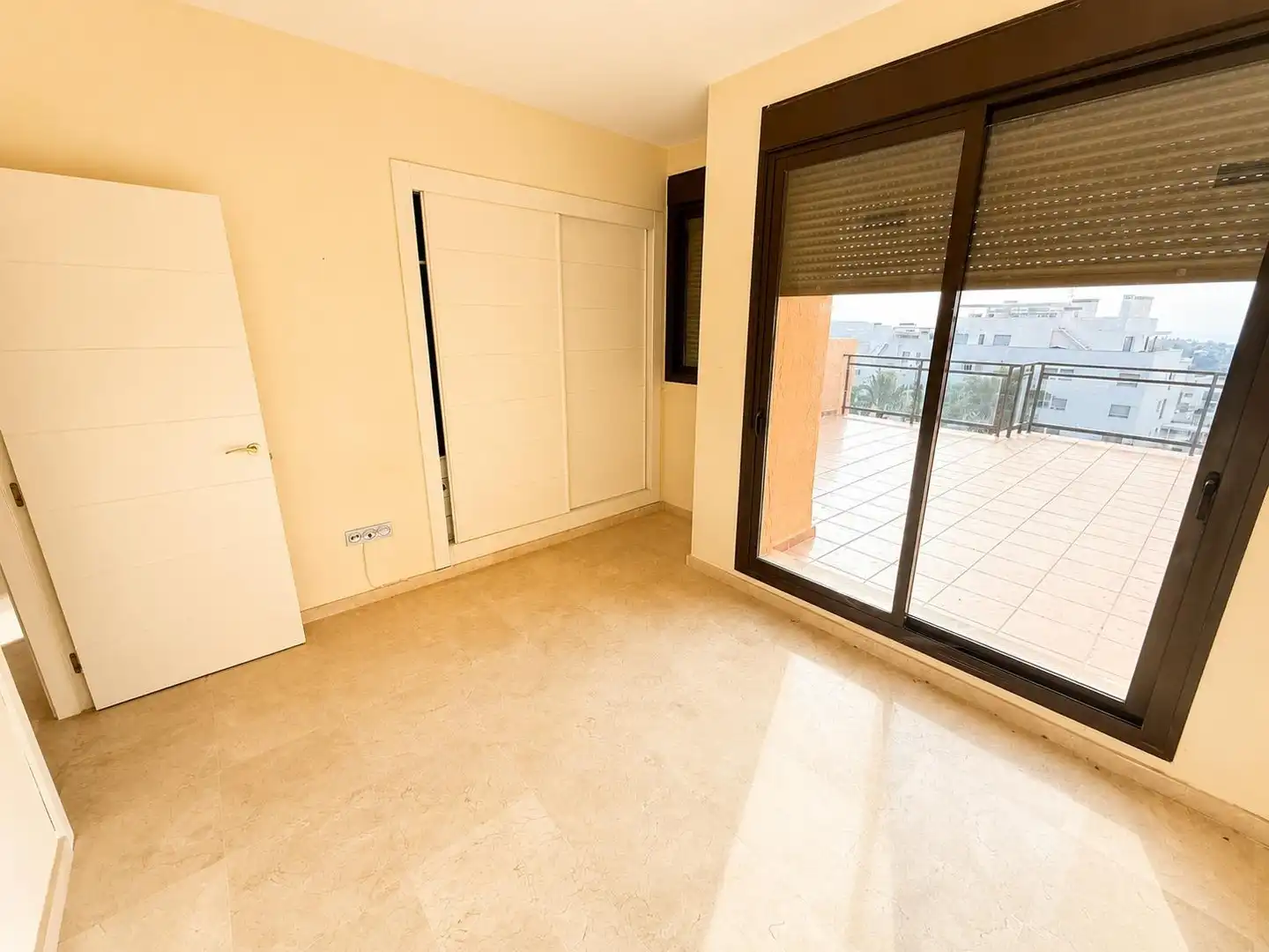 Terraza de Ático en venta en Mijas con Aire acondicionado, Jardín privado y Trastero
