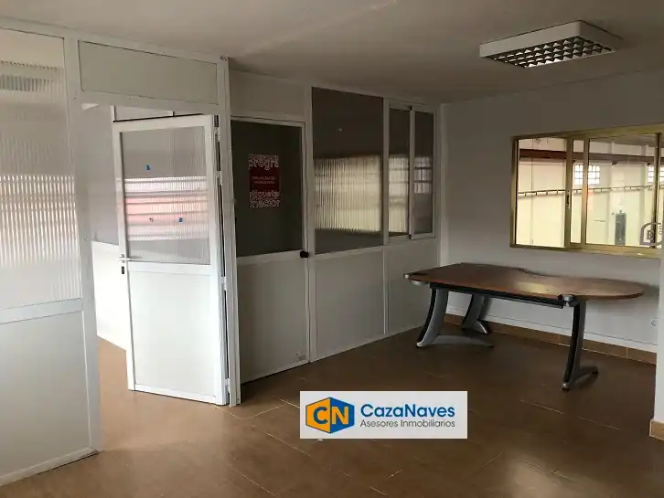 Nau industrial de lloguer en Fuenlabrada
