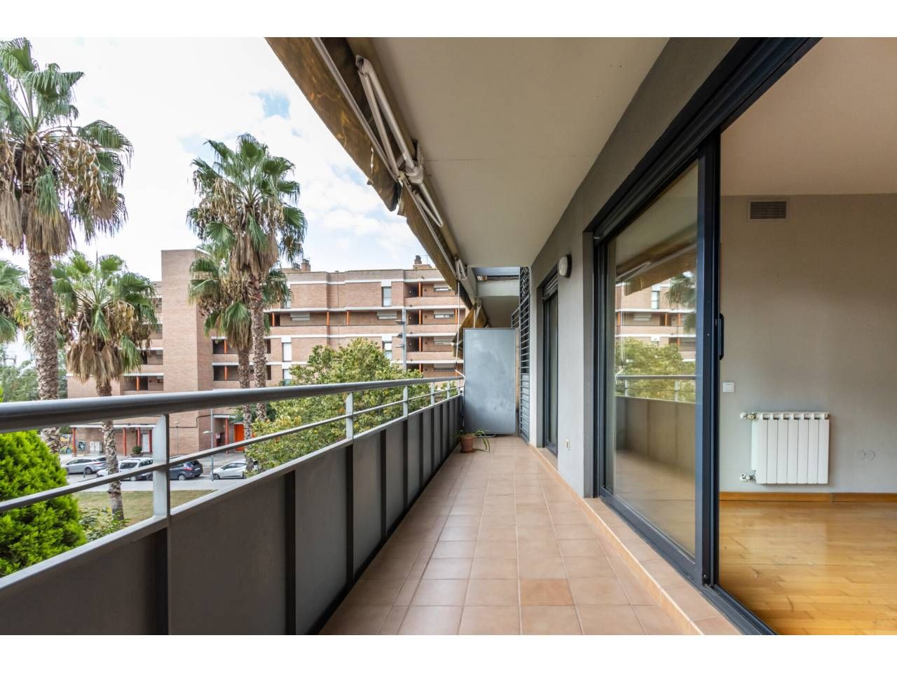 Balcony of Flat for sale in Sabadell  with Air Conditioner, Heating and Parquet flooring