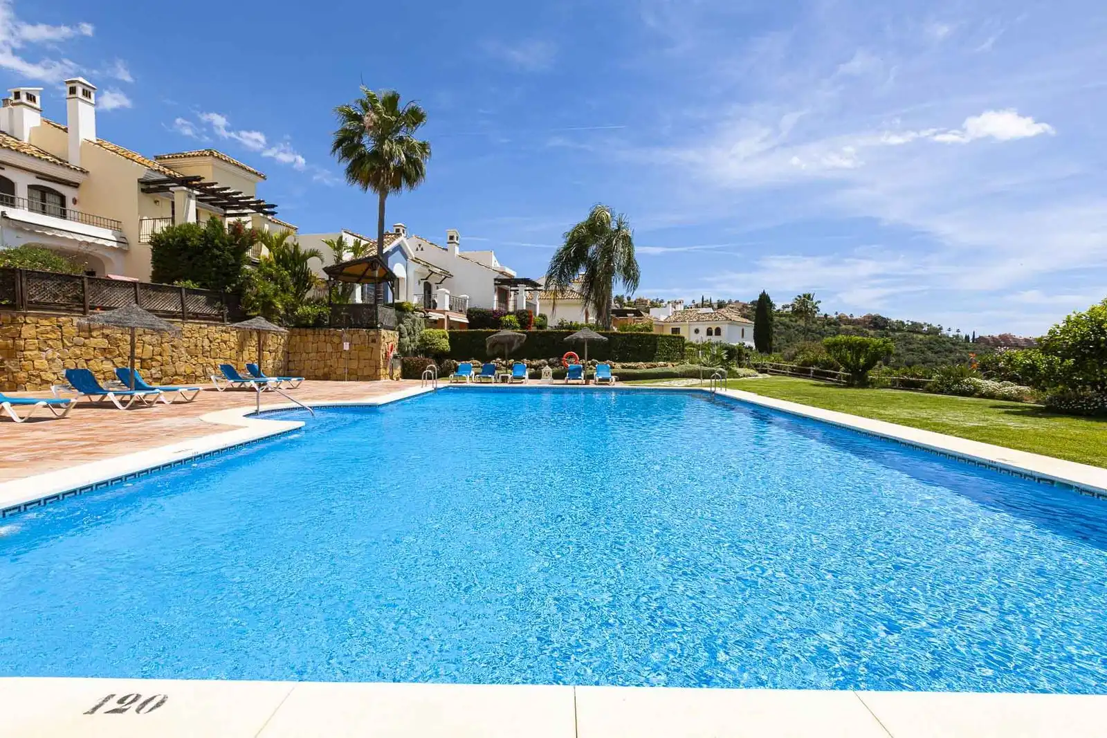 Adossat amb piscina en venda a Calle Benahavis 29679, imagen 69