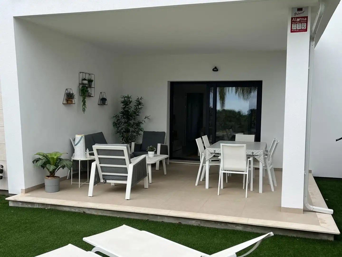Terrasse von Wohnung zum Verkauf in Pilar de la Horadada mit Klimaanlage, Heizung und Privatgarten