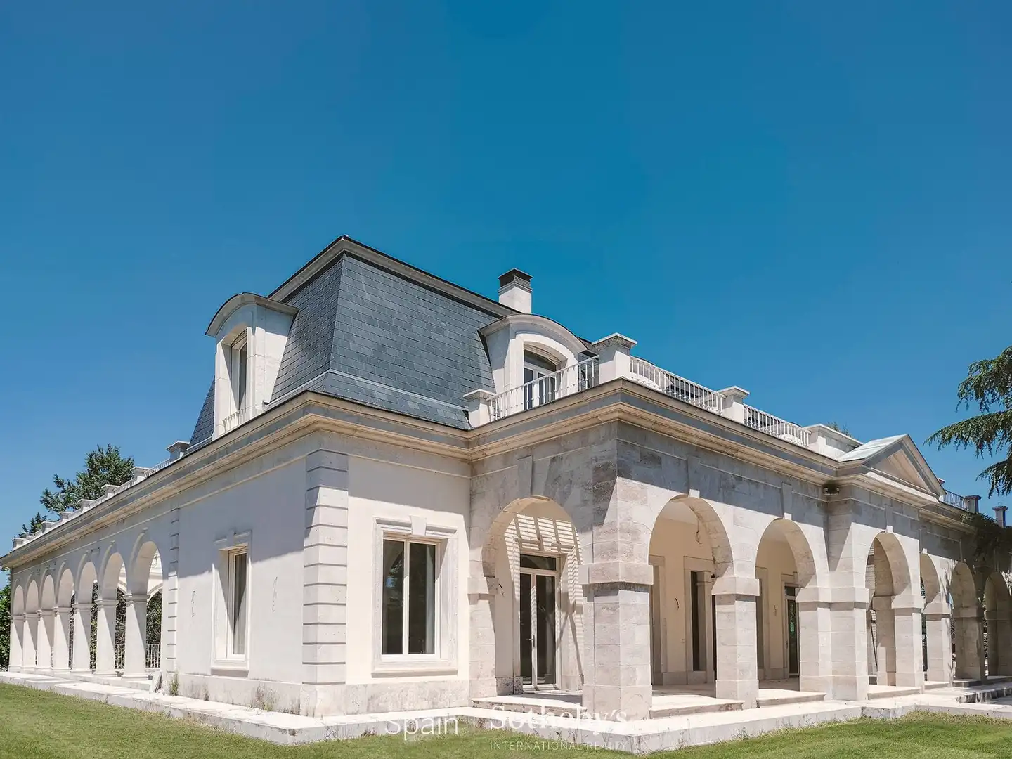 Exterior view of Houses for sale in Madrid  with Air Conditioner, Heating and Private garden