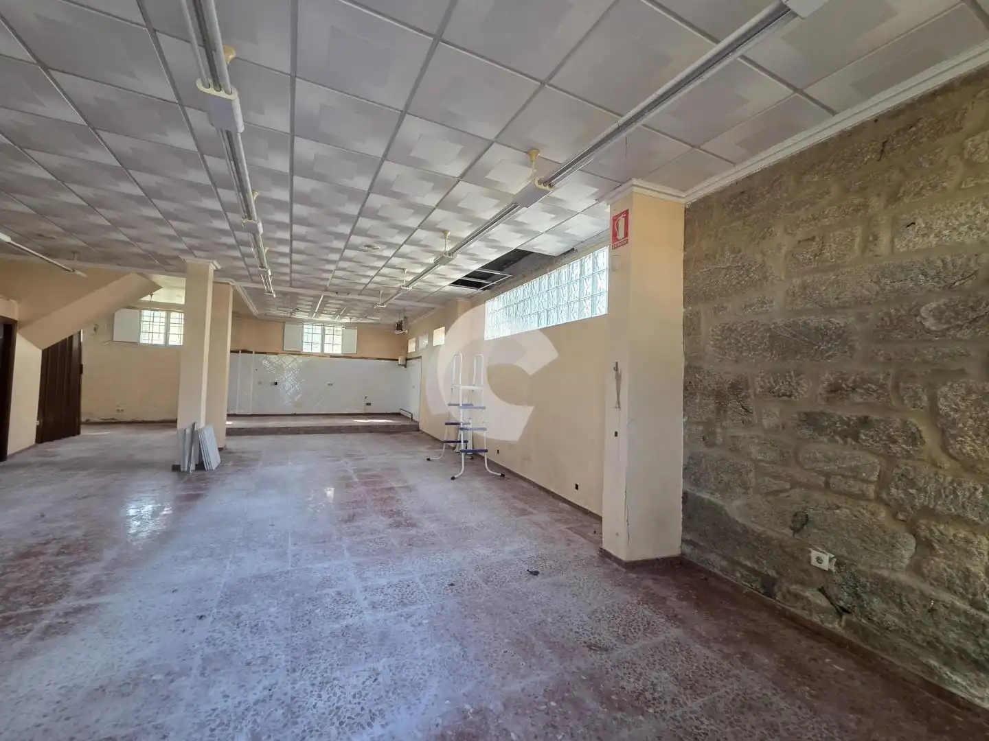 Commercial properties for sale in Pontecesures, Pontevedra