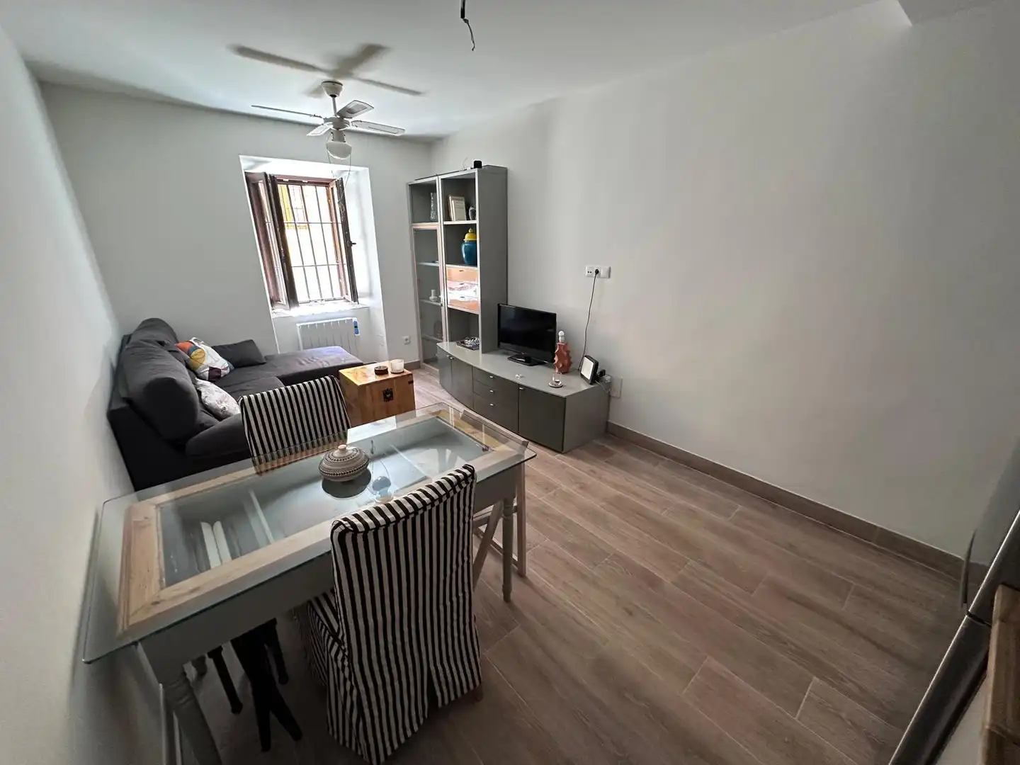 Sala de estar de Piso en venta en San Lorenzo de El Escorial con Calefacción y Terraza