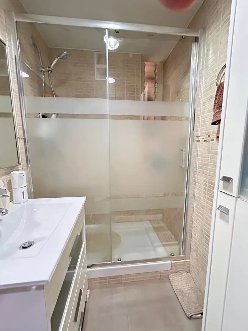 Bathroom of Flat for sale in Cerdanyola del Vallès  with Heating and Balcony