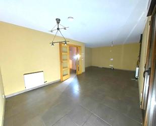 Casa adosada en venda en Mallén amb Calefacció, Traster i Balcó