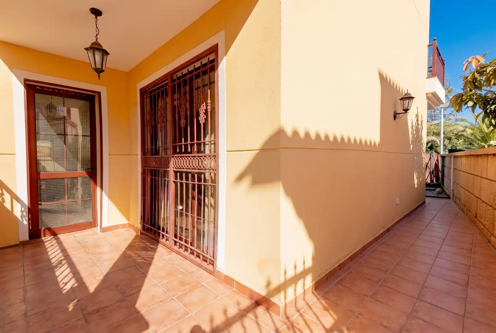 Casa o chalet en venta en Arona con Jardín privado, Terraza y Balcón