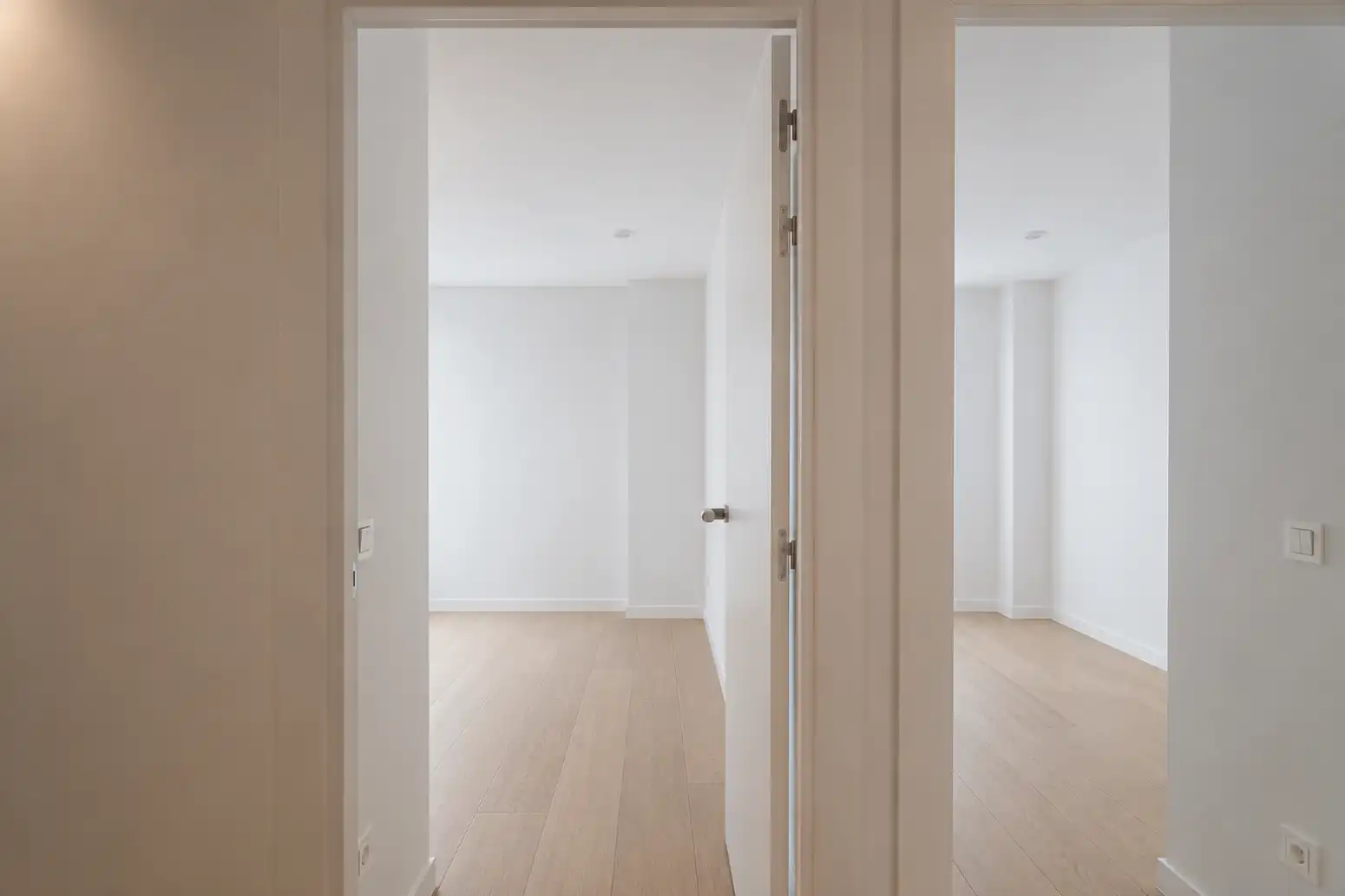 Wohnung zur Miete in  Pamplona / Iruña mit Heizung, Privatgarten und Terrasse