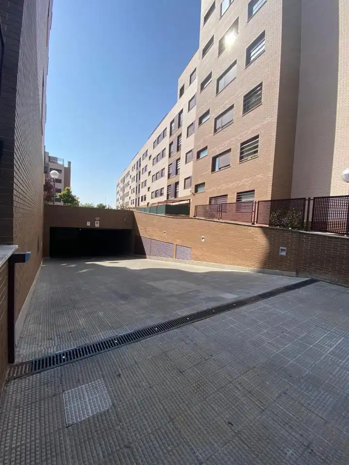 Parking de Garaje de alquiler en Azuqueca de Henares