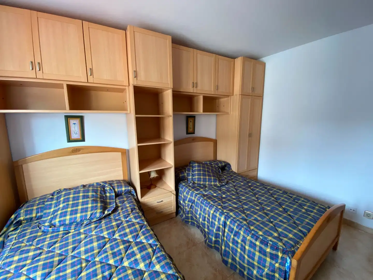 Habitación de Piso en venta en Fisterra con Terraza, Trastero y Amueblado
