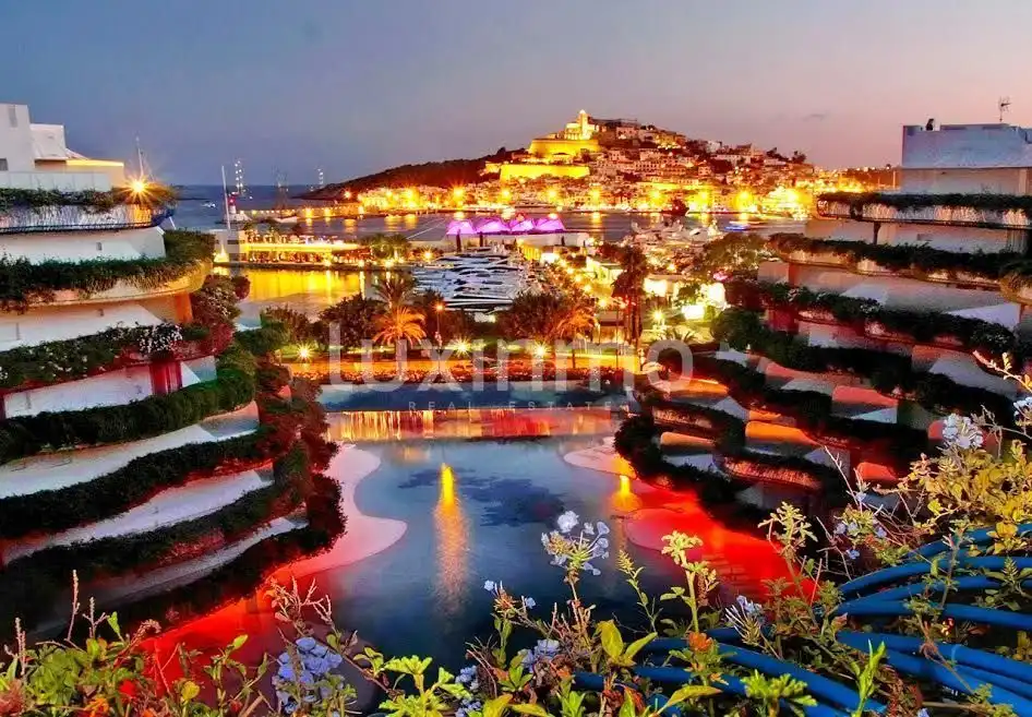 Appartamento con terrazza in vendita a Marina Botafoc - Platja de Talamanca, imagen 51