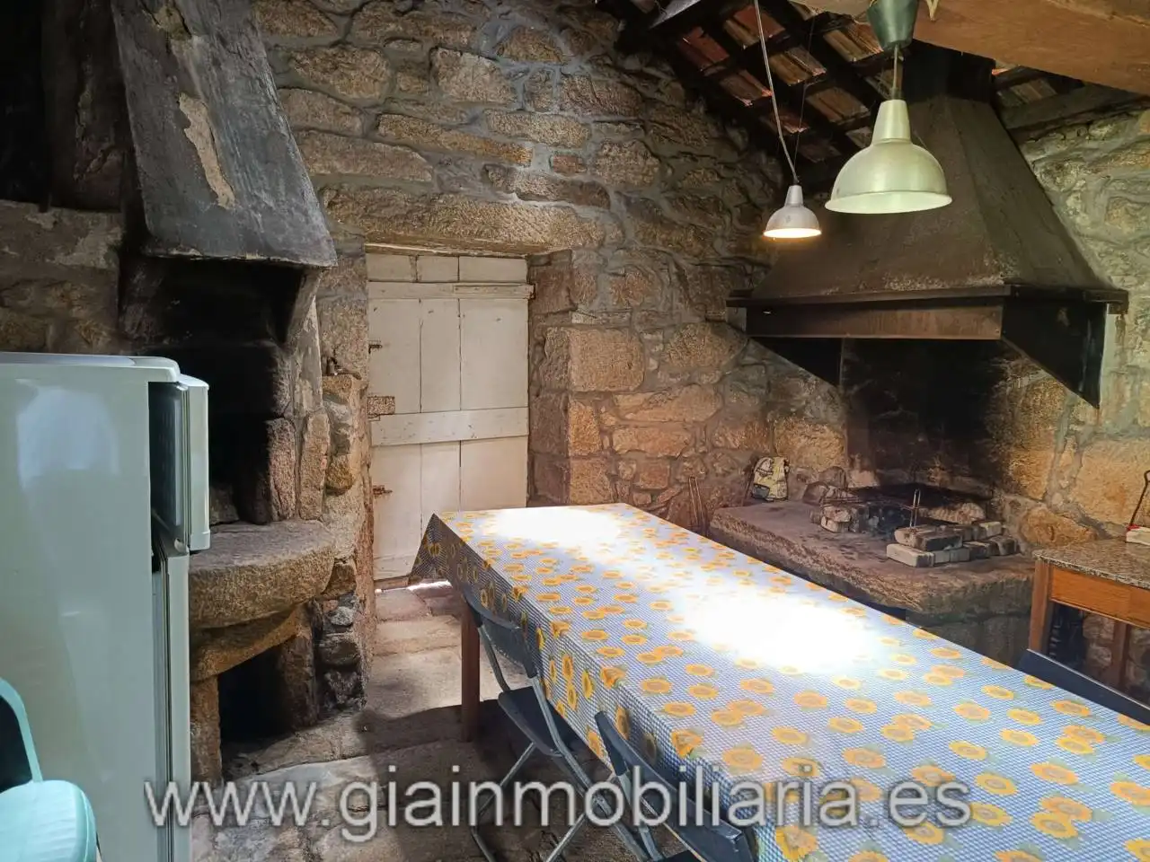 Cocina de Casa o chalet en venta en Mondariz con Calefacción, Jardín privado y Terraza