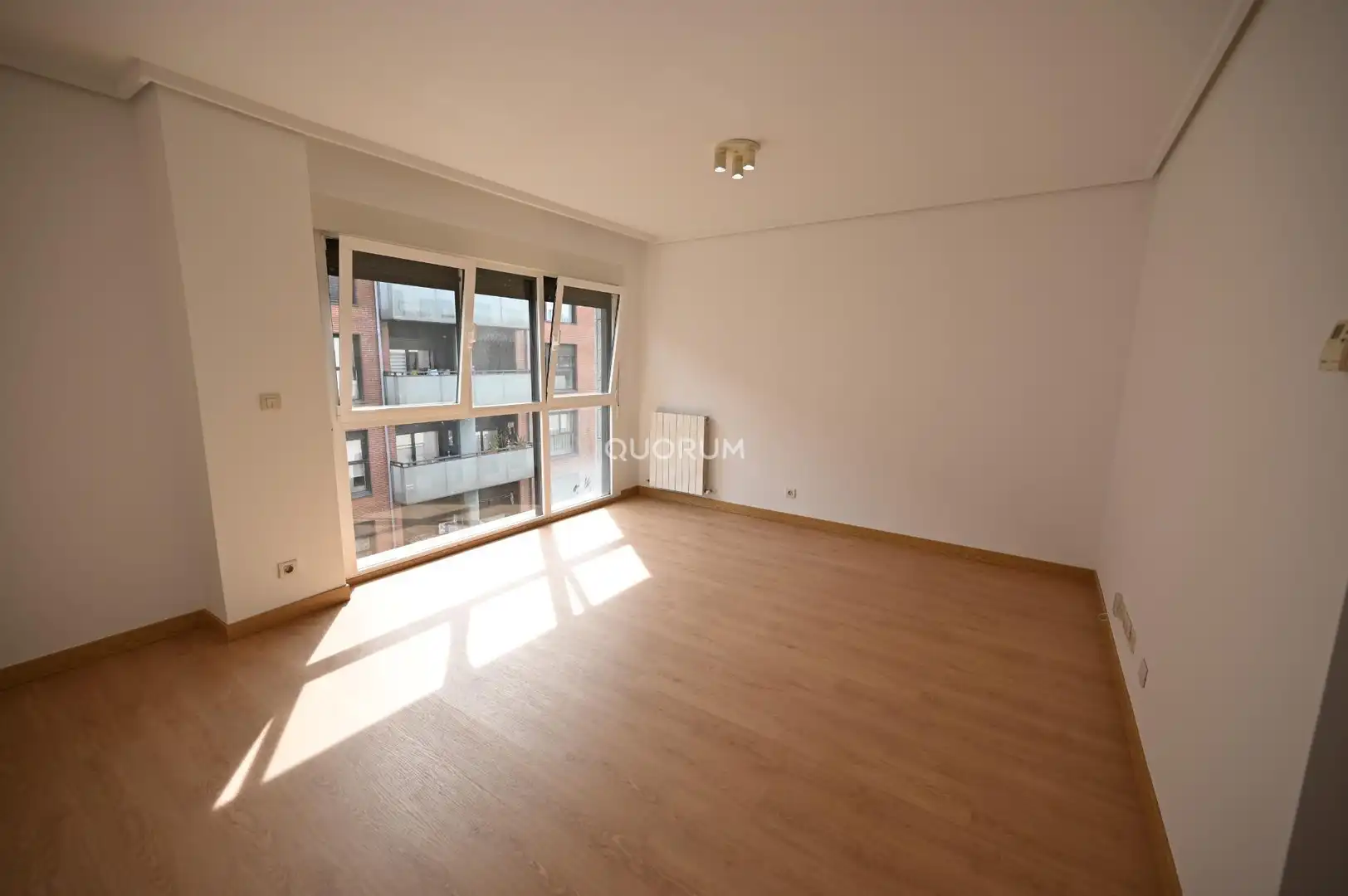 Schlafzimmer von Wohnung zum Verkauf in Erandio mit Heizung und Abstellraum