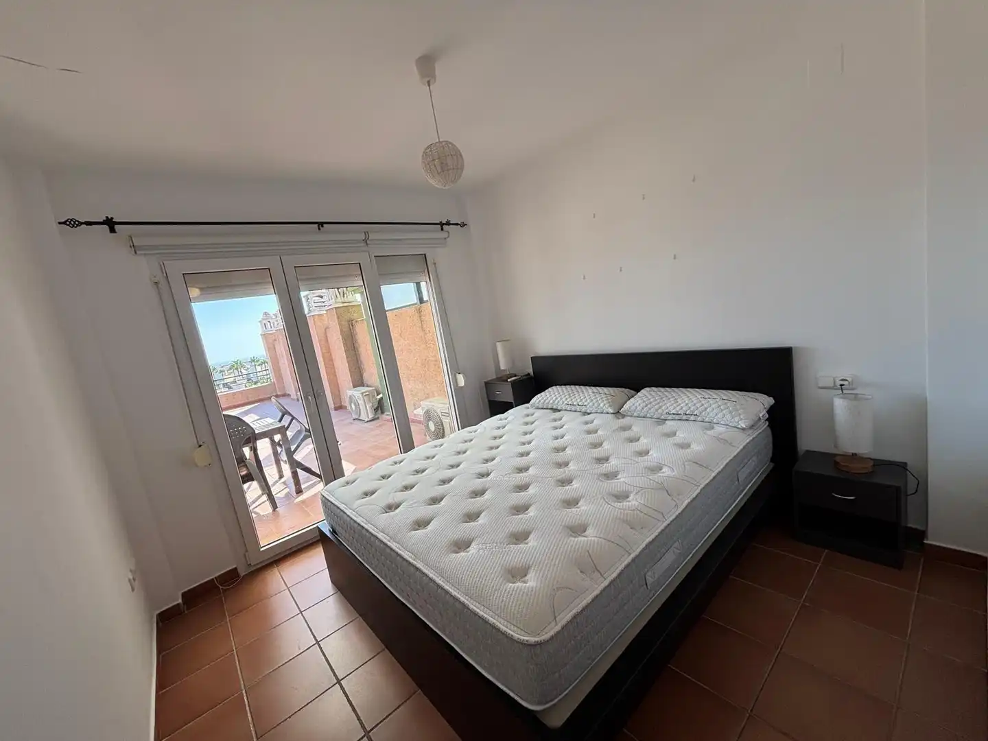 Bedroom of Flat for sale in La Alcaidesa  with Air Conditioner, Heating and Terrace
