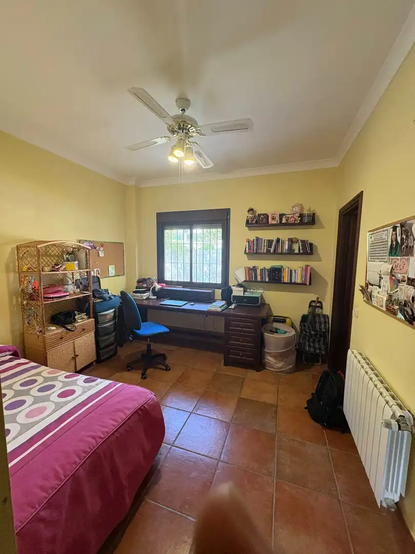 Dormitori de Casa o xalet en venda en Écija