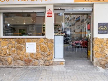 Local comercial en venta en Carrer naranjo 31