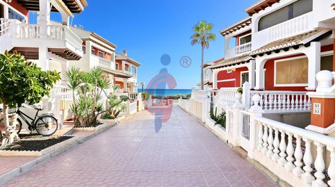 Foto 5 de Casa adosada en venta en Avenida Avenida de la Libertad, 72, Guardamar Playa, Guardamar del Segura