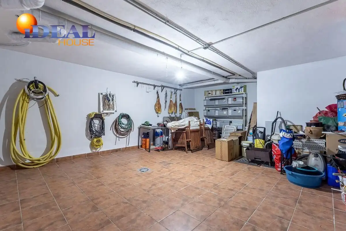 House with terrace for sale in Calle LIMA, imagen 41