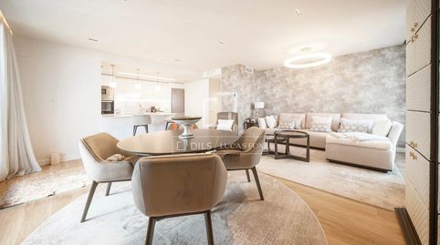 Foto 4 de Piso en venta en Valdeacederas, Madrid Capital